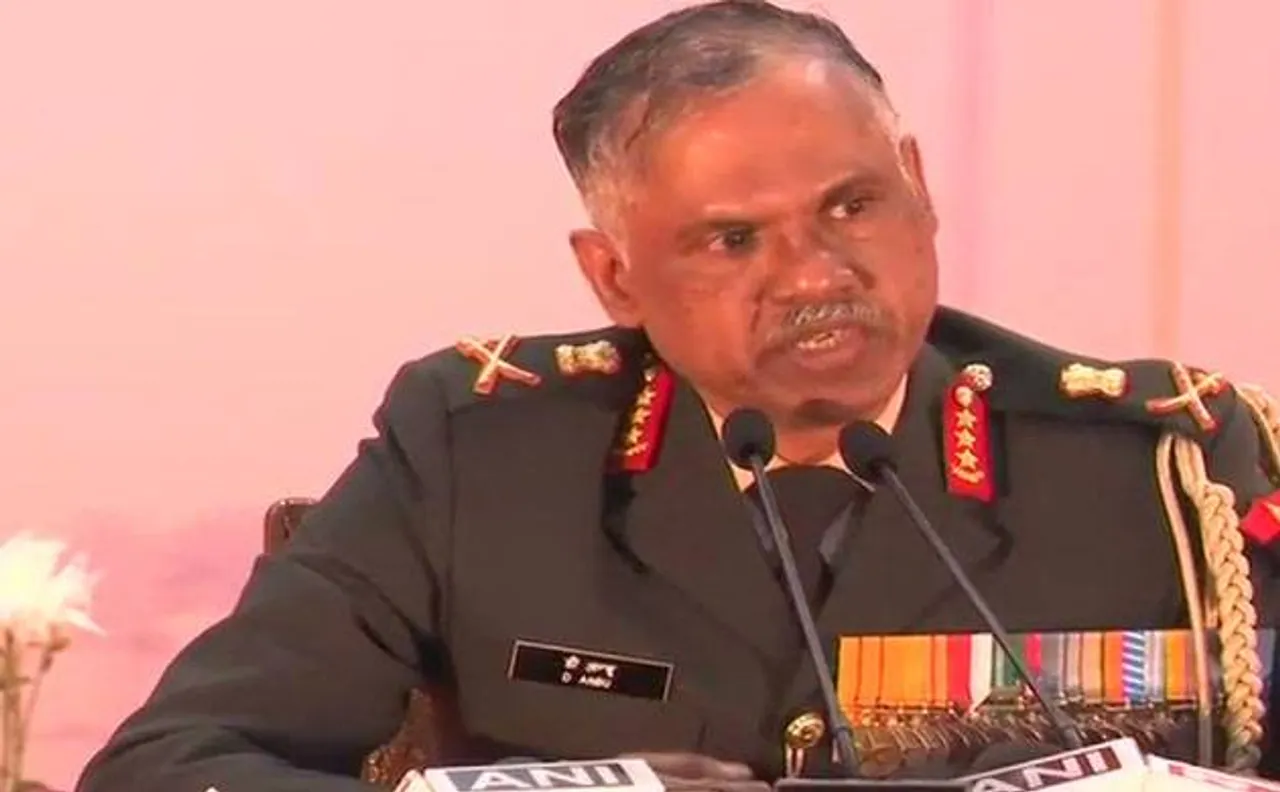 ओवैसी के विवादित बयान पर सेना का जवाब, कहा- शहीदों का धर्म नहीं होता