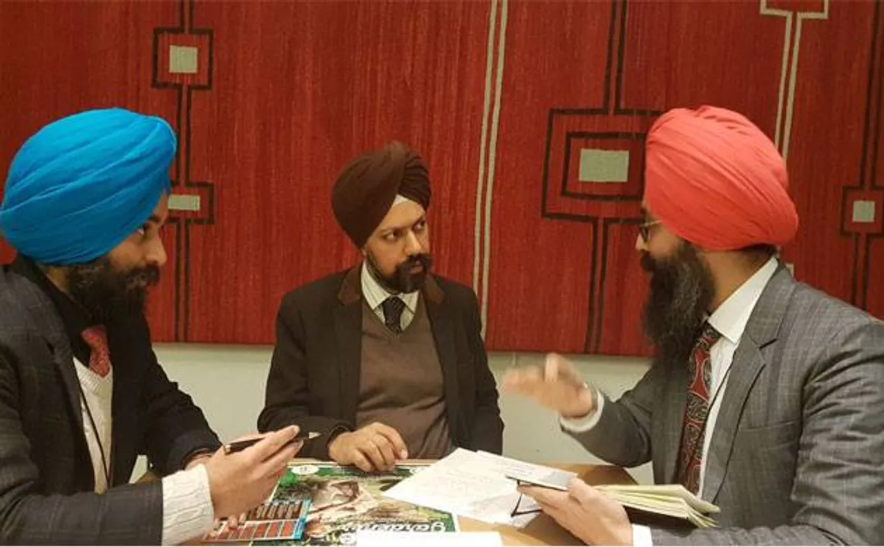 ब्रिटेन में हेट अटैक, संसद के बाहर भारतीय सिख की पगड़ी खींची