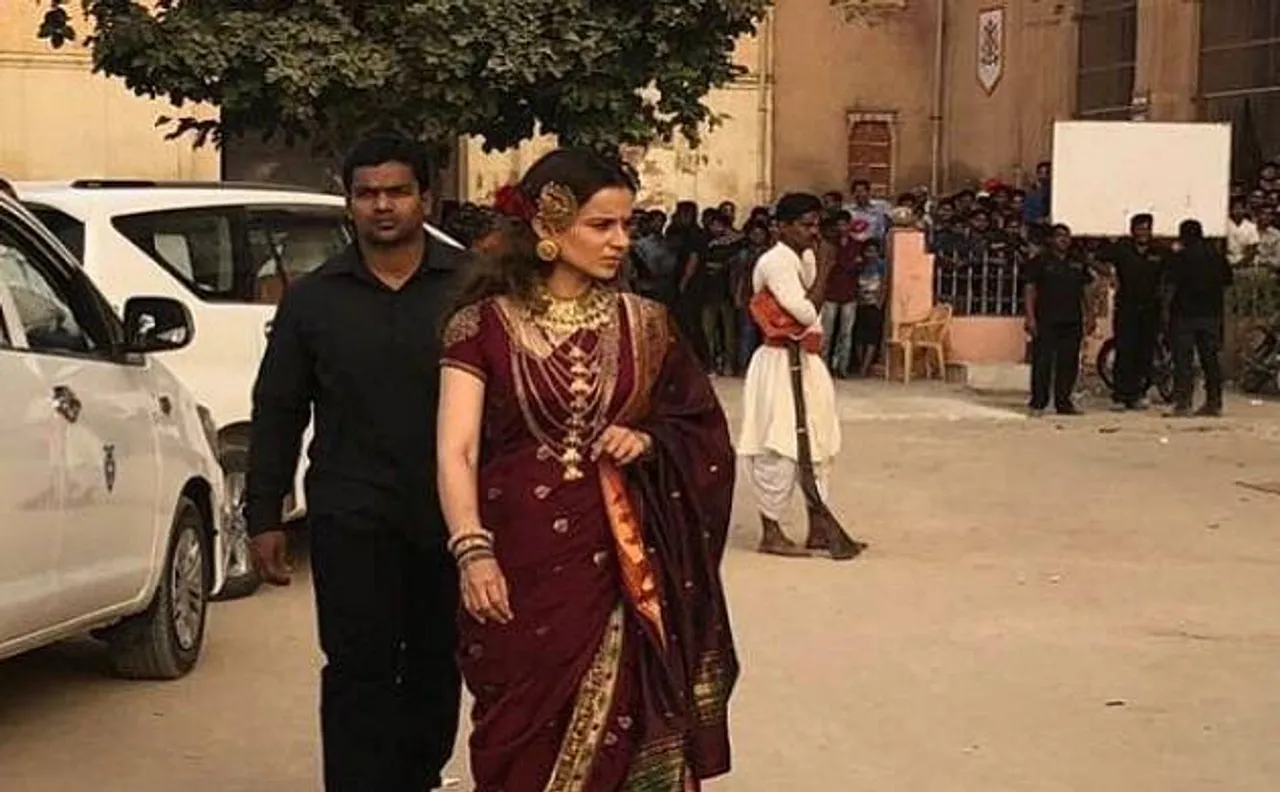 फिल्म 'मणिकर्णिका' के सेट से सामने आई तस्वीरें, 'झांसी की रानी' के किरदार में नजर आई  कंगना