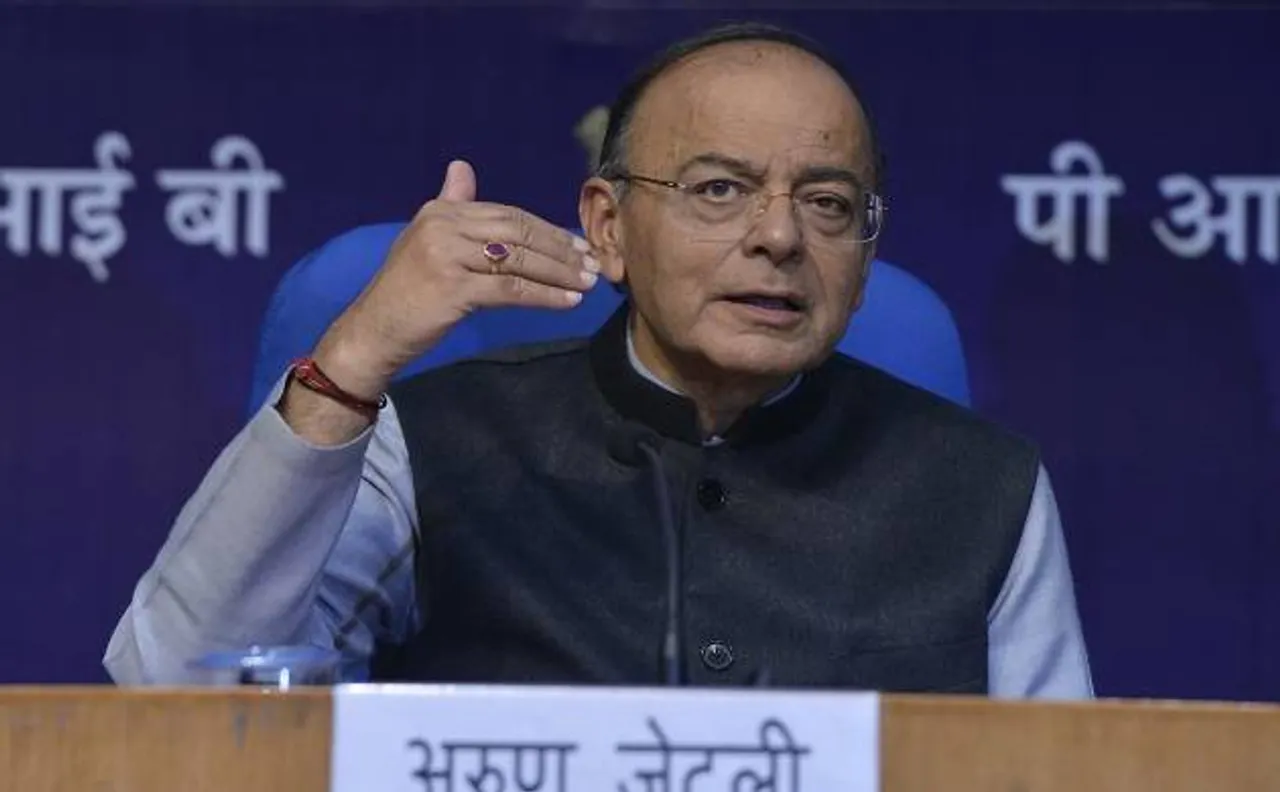 वित्त मंत्रालय ने हाई रिस्क वाली 9,500 वित्तीय कंपनियों की सूची जारी की