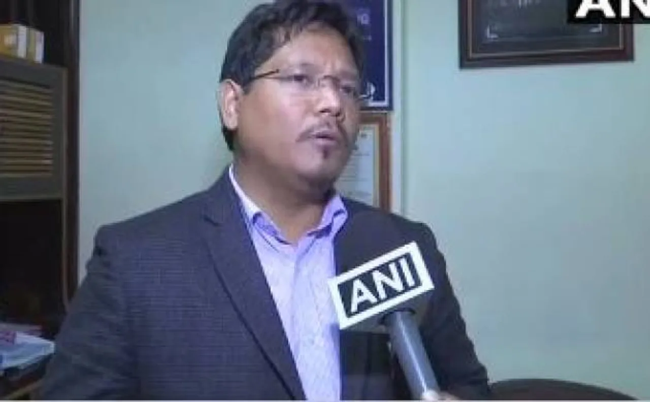 कोनराड संगमा का खड़गे पर पलटवार, कहा- चौंके नहीं, लोकतंत्र में बड़ी पार्टी को सरकार बनाने का मिलता है मौका