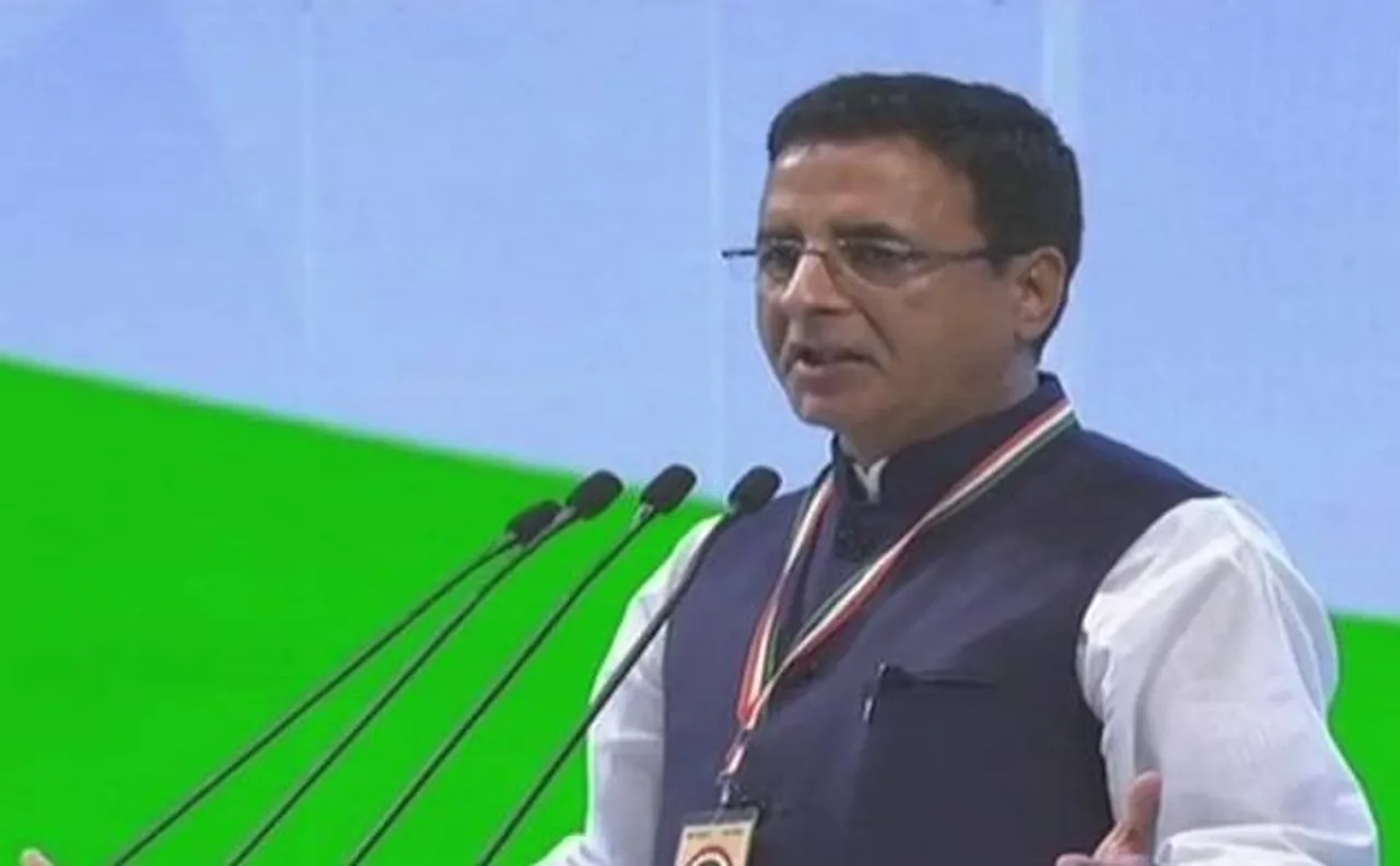 मोदी सरकार ने स्वामीनाथन की जगह बनाई 'जुमलेनाथन' कमेटी: कांग्रेस