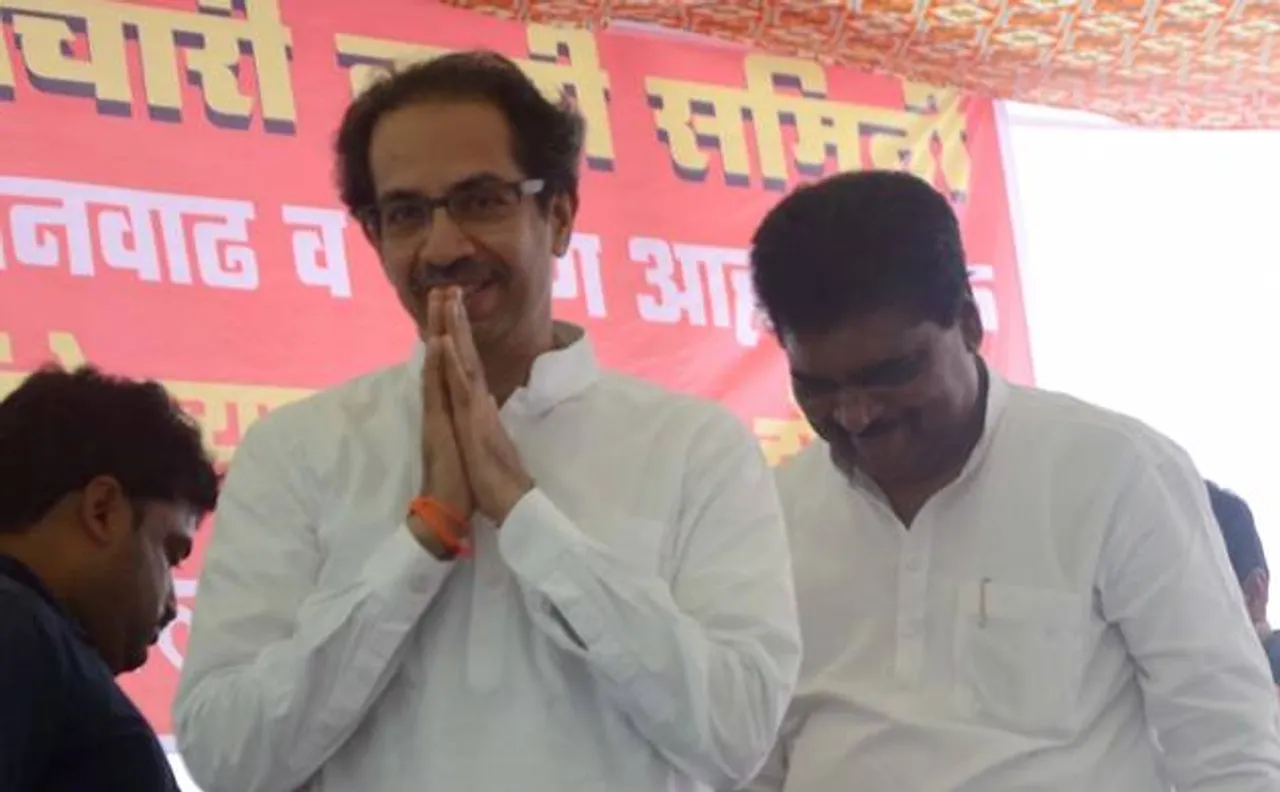 बीजेपी को शिवसेना का झटका, मोदी सरकार के खिलाफ अविश्वास प्रस्ताव से बनाई दूरी