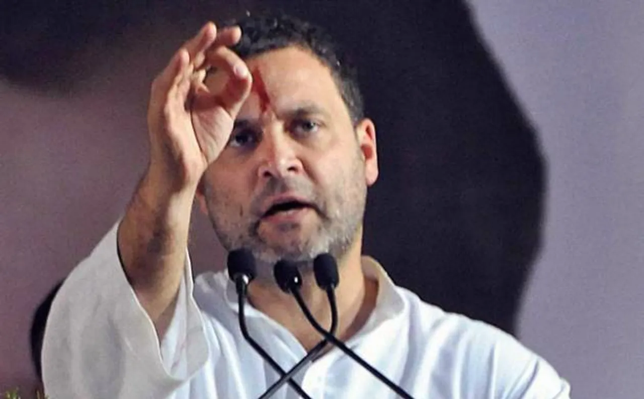 फेसबुक डेटा लीक : BJP ने कांग्रेस प्रेसिडेंट राहुल को घेरा, मार्क जुकरबर्ग को दी चेतावनी