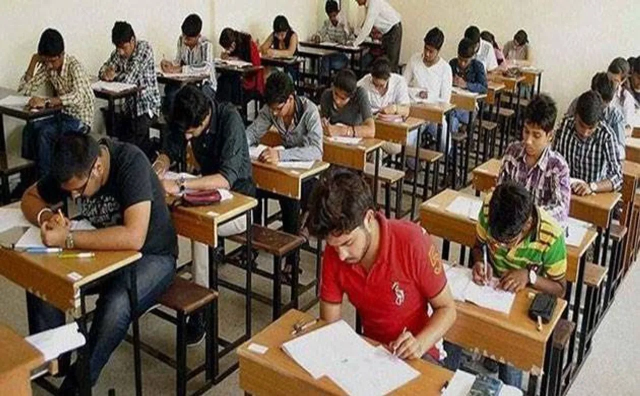 SSC पेपर लीक मामले में स्कूल प्रिंसिपल से हुई पूछताछ, 8 छात्र भेजे गए बाल सुधार गृह