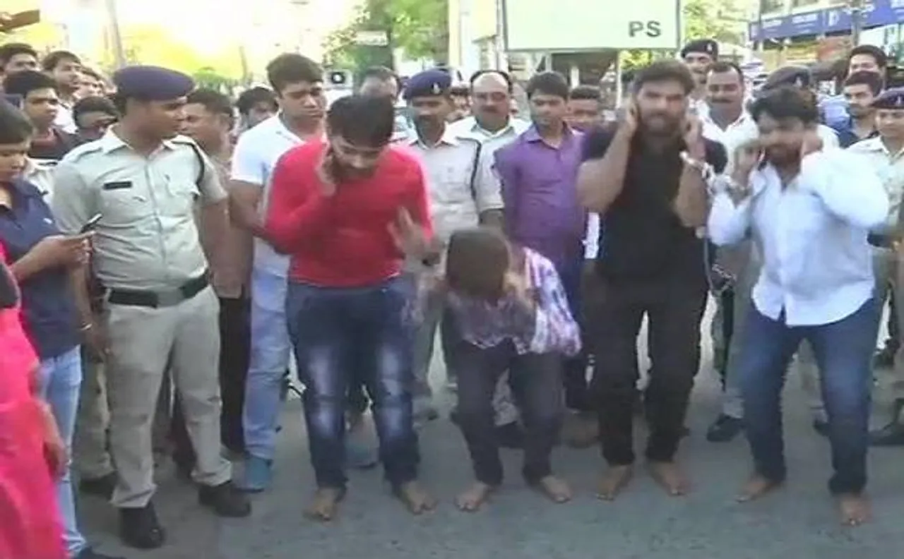 भोपाल में छात्रा के साथ हुआ गैंगरेप, पुलिस ने आरोपियों की कराई परेड