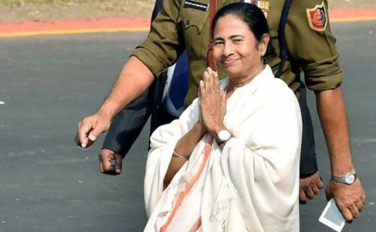 BJP के बागी नेताओं से मिलेंगी ममता, सोनिया से भी होगी बातचीत