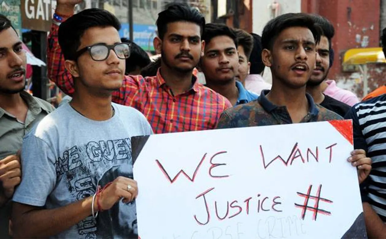 CBSE पेपर लीक: केरल के छात्र ने दोबारा परीक्षा कराने के फैसले को SC में दी चुनौती, जांच की मांग की