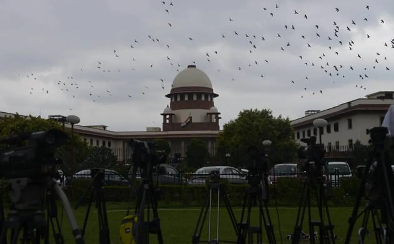 SC/ST एक्टः मोदी सरकार ने सुप्रीम कोर्ट में दायर की पुनर्विचार याचिका