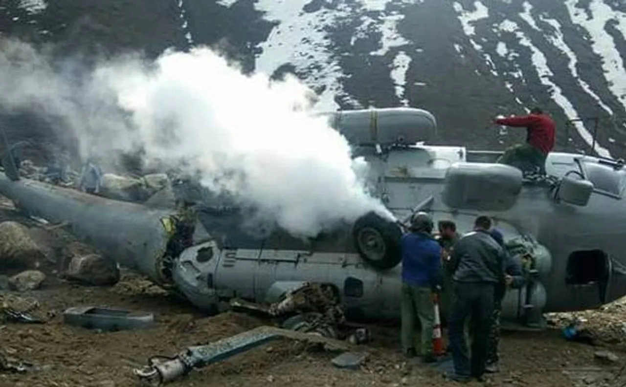 केदारनाथ में वायुसेना का हेलीकॉप्टर दुर्घटनाग्रस्त, 1 यात्री की मौत, 5 घायल