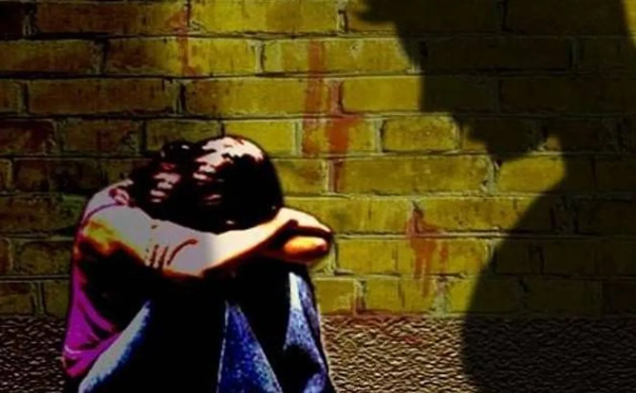 कठुआ रेप केस: नाबालिग की हत्या से पहले पुलिस अधिकारी ने कहा- रुको मैं भी रेप करूंगा