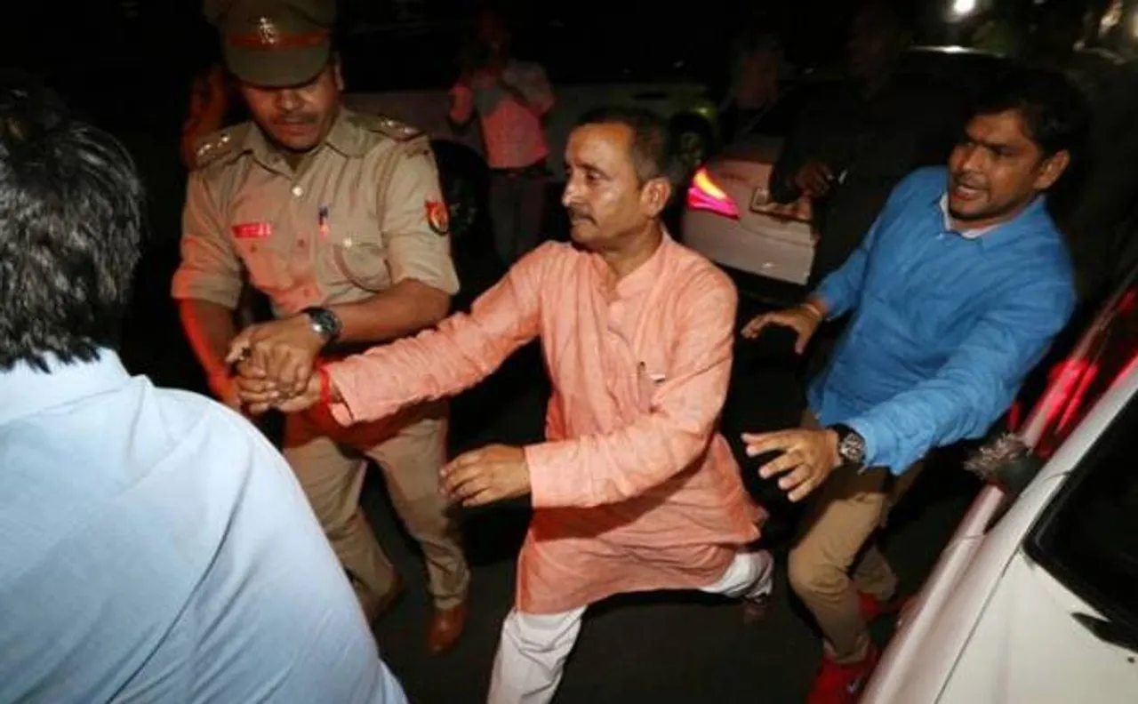 उत्तर प्रदेश: उन्नाव गैंगरेप मामले में बीजेपी विधायक कुलदीप सेंगर गिरफ्तार