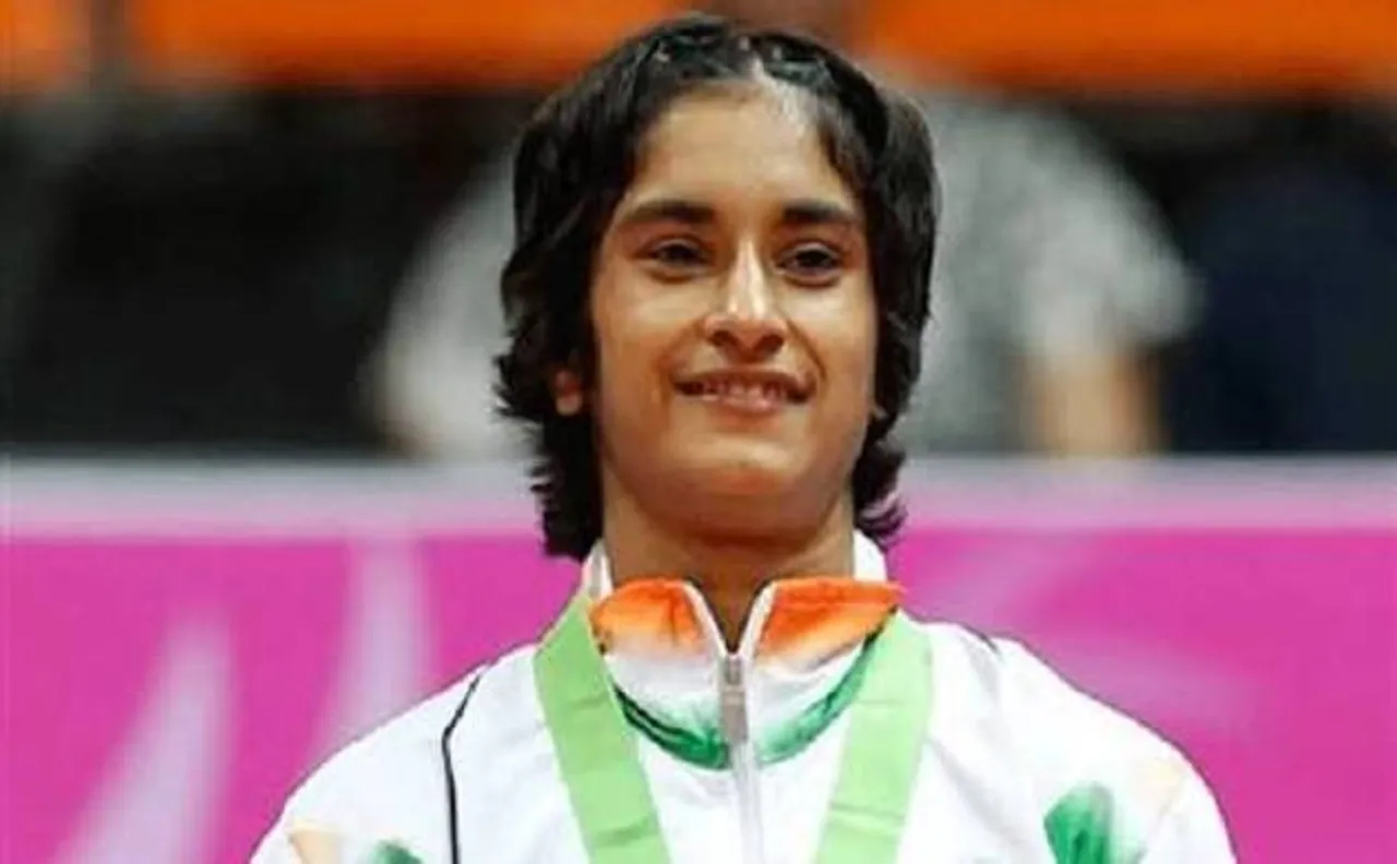 CWG 2018: विनेश फोगाट ने जीता गोल्ड, कनाडाई खिलाड़ी को दी जबरदस्त पटखनी