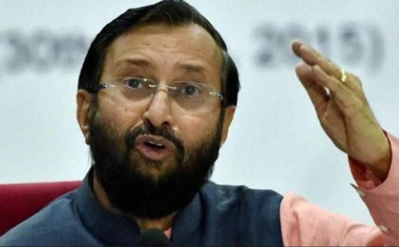 कठुआ गैंगरेप: हमारे दो मंत्रियों ने इस्तीफ़ा दिया अब राहुल भी ग़ुलाम मीर पर करें कार्रवाई- जावड़ेकर