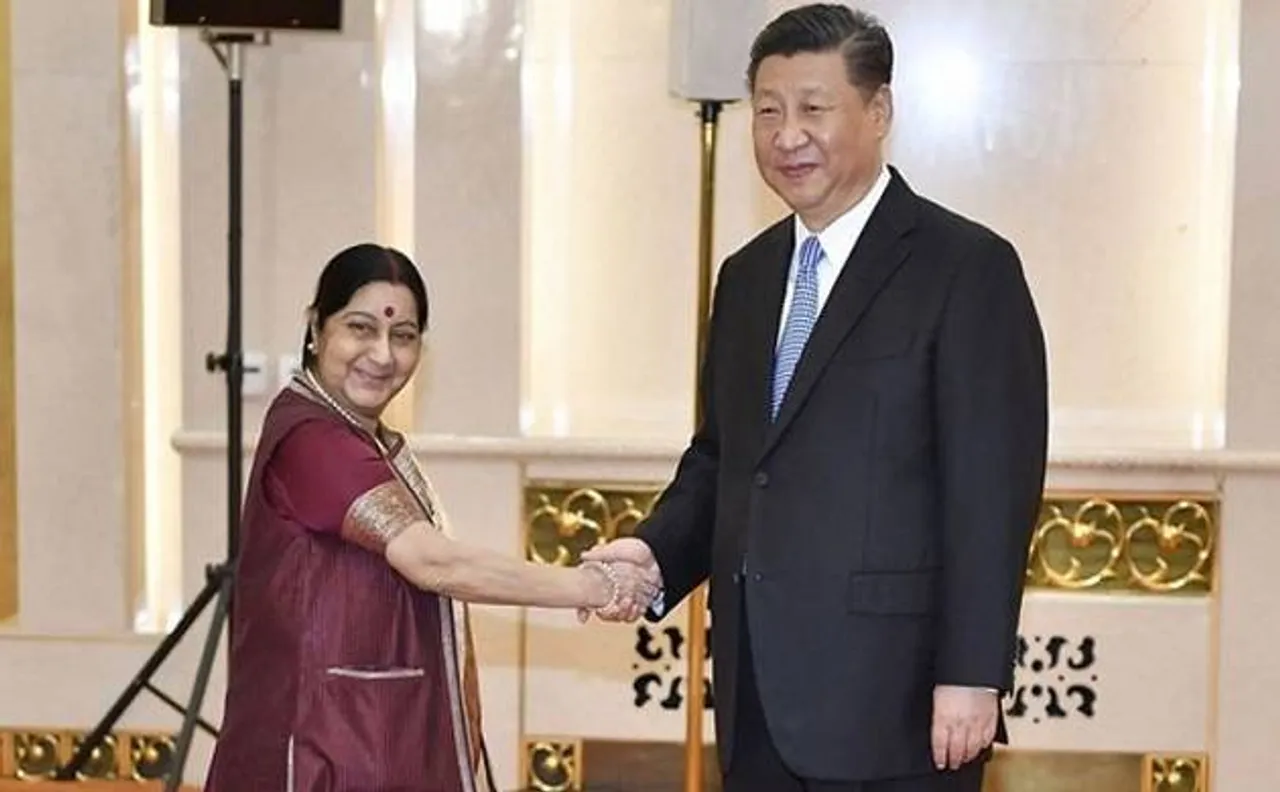SCO मीटिंग से पहले सुषमा स्वराज ने शी जिनपिंग से की मुलाकात
