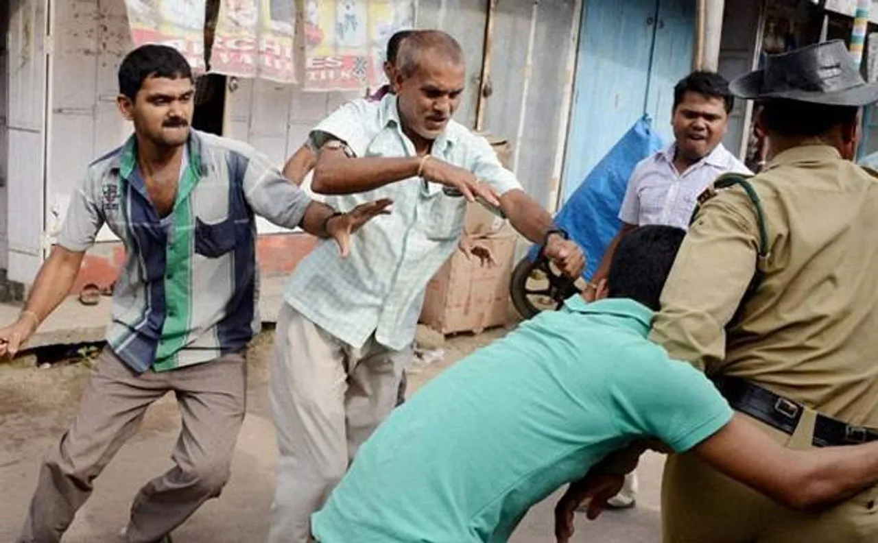 पश्चिम बंगाल: पंचायत चुनाव से पहले टीएमसी और बीजेपी कार्यकर्ताओं के बीच झड़प, एक की मौत