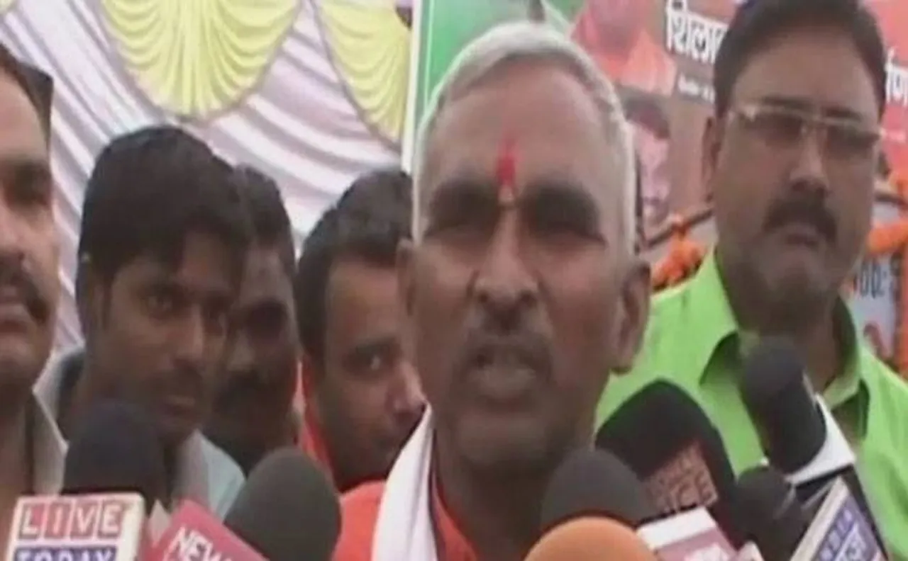 बीजेपी विधायक के बिगड़े बोल, ममता बनर्जी को कहा शूर्पणखा