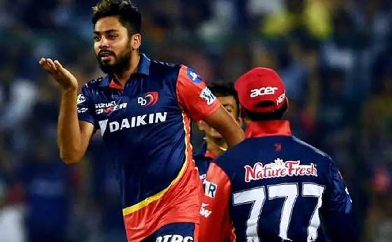 IPL 2018: शिवम मावी और आवेश खान ने किया आचार संहिता का उल्लंघन, पड़ी फटकार