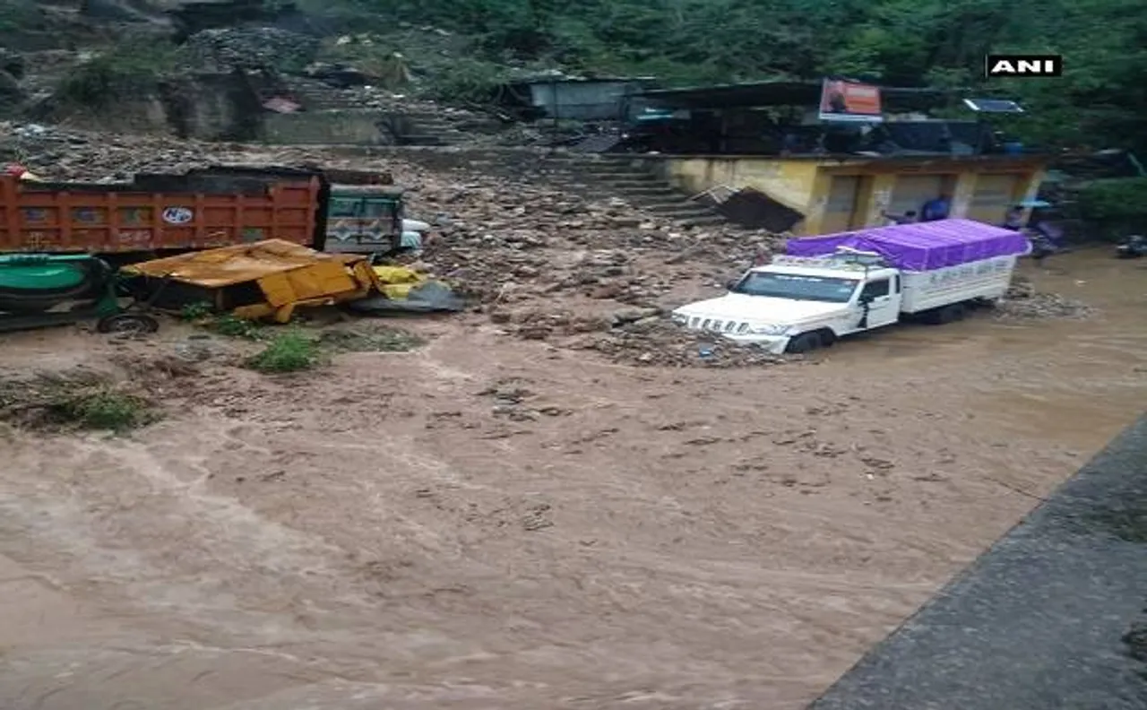 उत्तराखंडः चमोली में फटे बादल, मौसम विभाग ने जारी किया अलर्ट