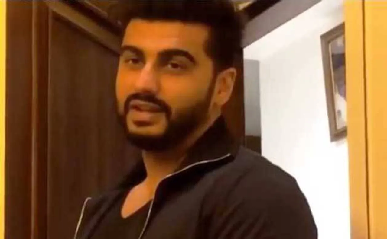 शादी से पहले अर्जुन कपूर ने अपनी बहन सोनम को किया परेशान, देखें ये मज़ेदार वीडियो