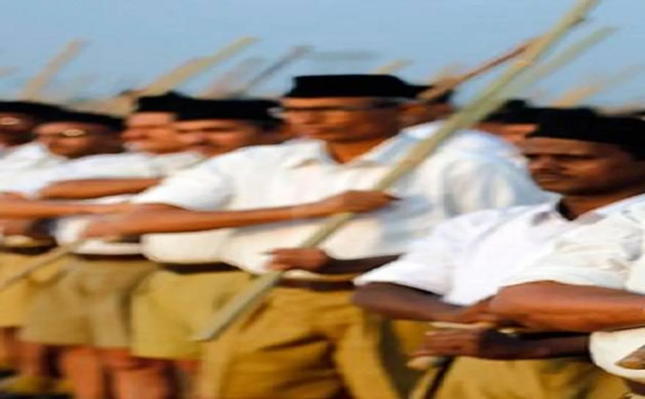 केरल के मलप्पुरम में RSS के कार्यकर्ताओं ने फोटो पत्रकार पर किया हमला