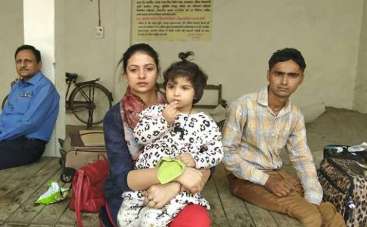 अमरोहा में अपने पति मोहम्मद शमी के घर पहुंची हसीन जहां, कहा- यहीं रहूंगी