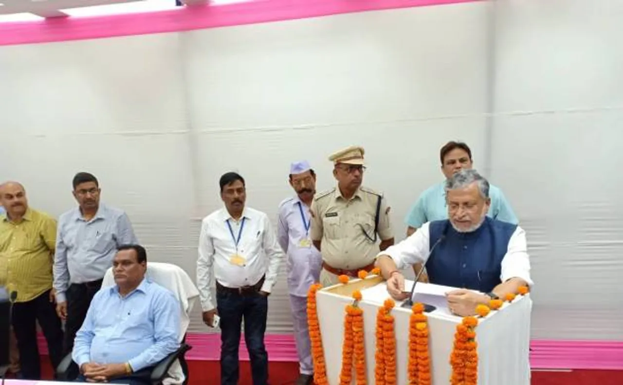 नीतीश सुशील और राबड़ी पहुंची विधान परिषद, ली पद और गोपनीयता की शपथ