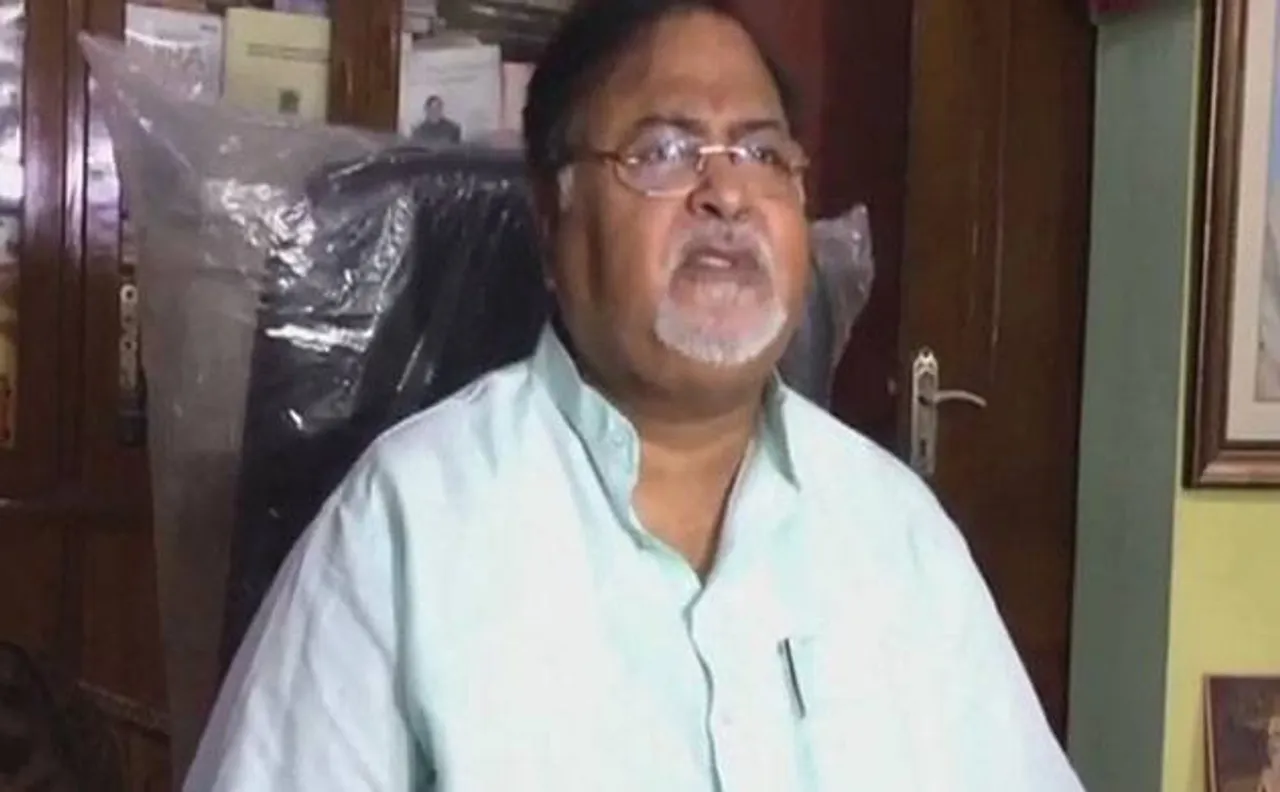 पश्चिम बंगाल पंचायत चुनाव: टीएमसी नेता पार्थ चटर्जी ने हिंसक झड़प को बताया मामूली मामला