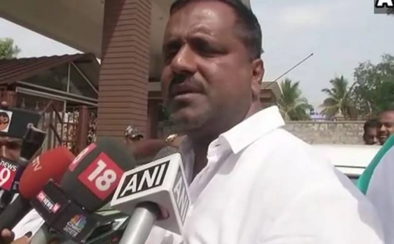 कर्नाटक चुनाव: कांग्रेस का गायब मंगलुरू विधायक आया वापस, कहा- सभी MLA's हमारे साथ