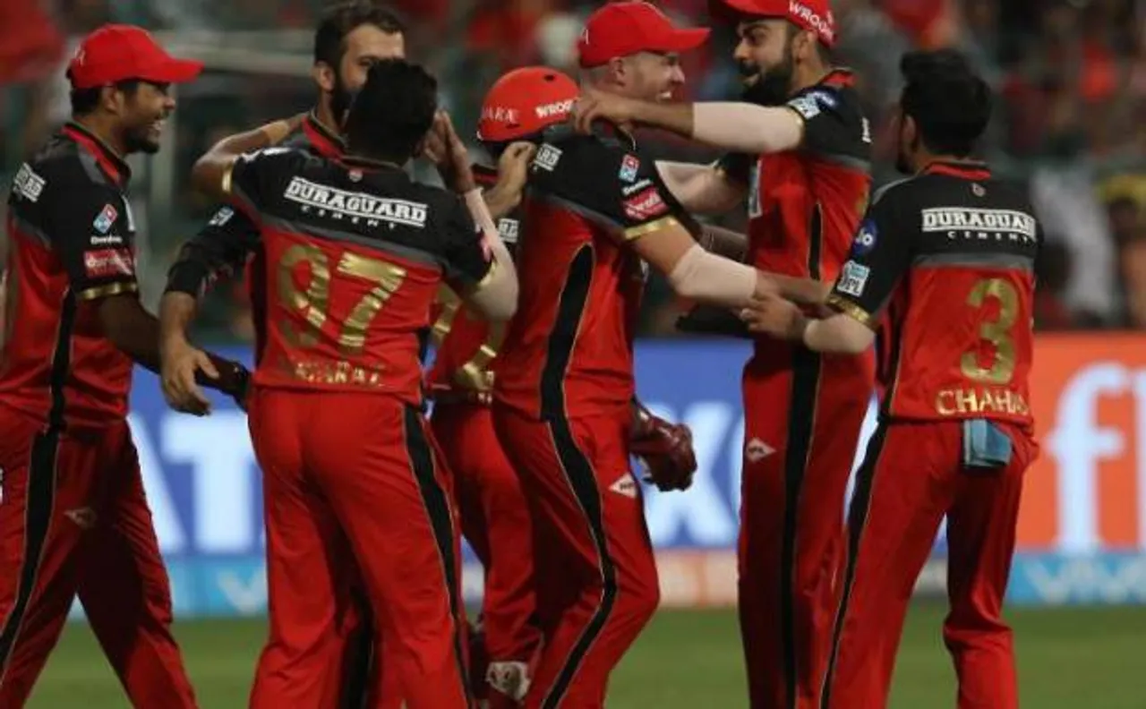 IPL 2018:  RCB ने सनराइजर्स हैदराबाद को 14 रन से हराया, प्लेऑफ की उम्मीद बरकरार
