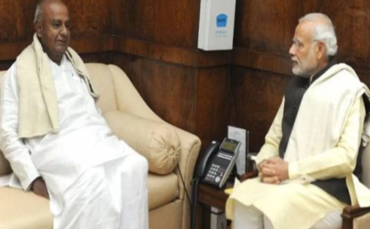 कर्नाटक में उठापटक के बीच पीएम मोदी ने देवगौड़ा को दी जन्मदिन की बधाई