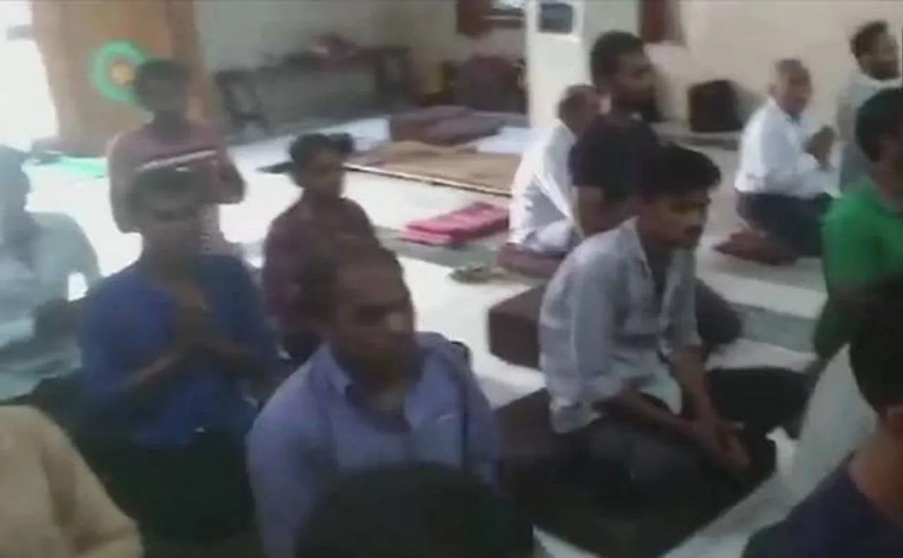 हरियाणा सरकार ने नहीं मानी मांगे तो नाराज 100 से ज्यादा दलितों ने अपनाया बौद्ध धर्म