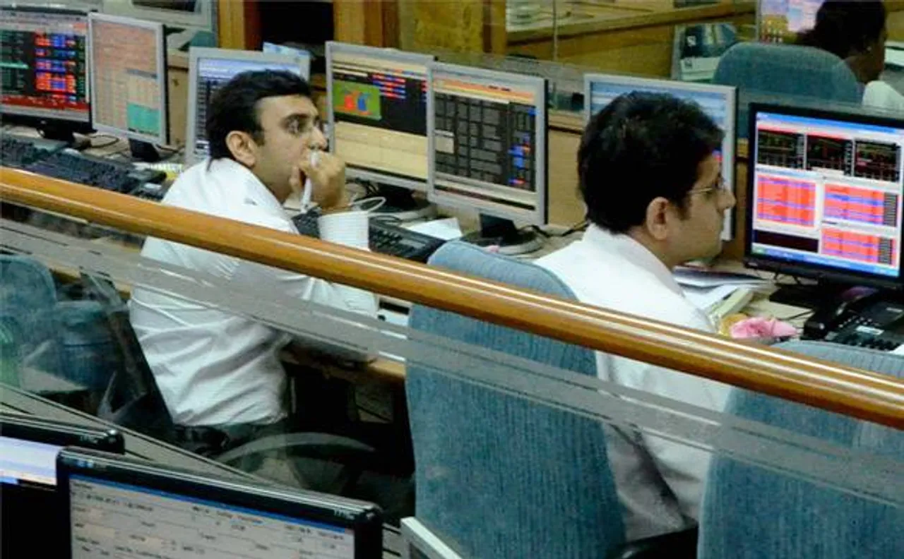 मई में कमजोर मांग से देश के सेवा क्षेत्र का उत्पादन घटा : PMI
