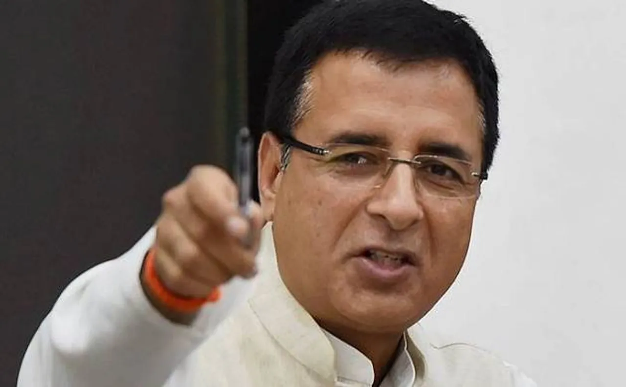 अर्थव्यवस्था को लेकर जेटली व सुरजेवाला में ट्विटर पर छिड़ी जंग