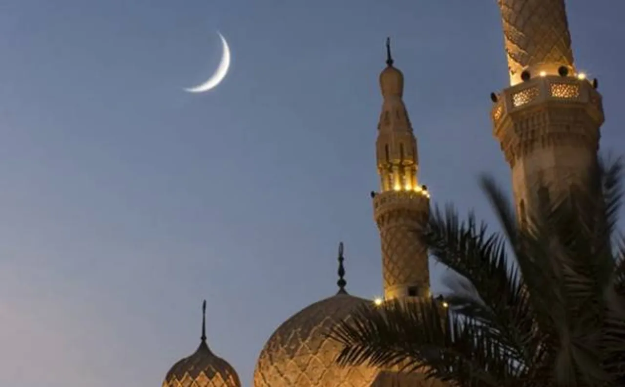 Eid ul-Fitr 2018: देश भर में ईद का जश्न, राष्ट्रपति और पीएम ने दी बधाई