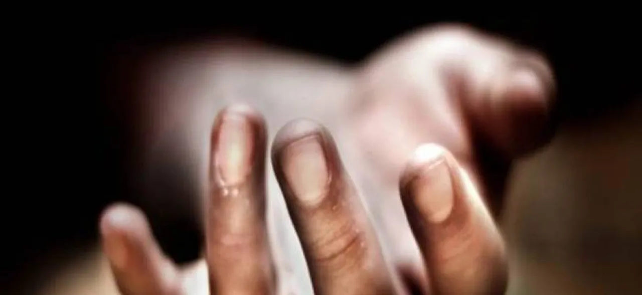 हैदराबाद: आर्थिक तंगी से परेशान पत्रकार ने बच्चों की हत्या के बाद की खुदकुशी