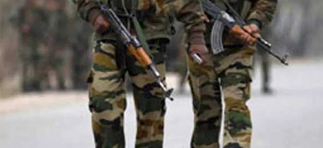जम्मू-कश्मीर: गलती से दब गया ट्रिगर, चली गई आर्मी कर्नल की जान
