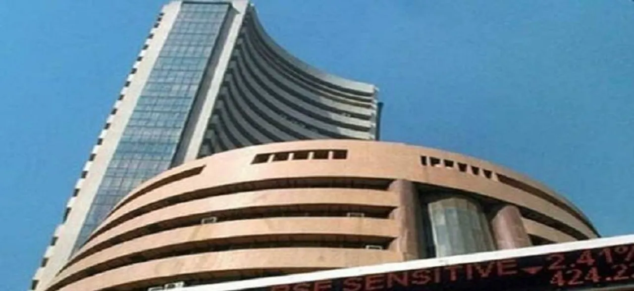 शेयर बाजार के शुरुआती कारोबार में गिरावट, सेंसेक्स 132 और निफ्टी 31 अंक टूटा
