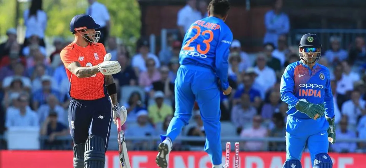 ENG vs IND: मैनचेस्टर टी-20 में कुलदीप के पंजे और राहुल के शतक से हारी इंग्लैंड