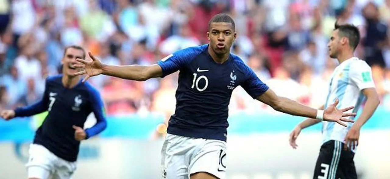 FIFA World Cup 2018 : पहले क्वार्टर फाइनल में आमने-सामने होंगे फ्रांस-उरुग्वे