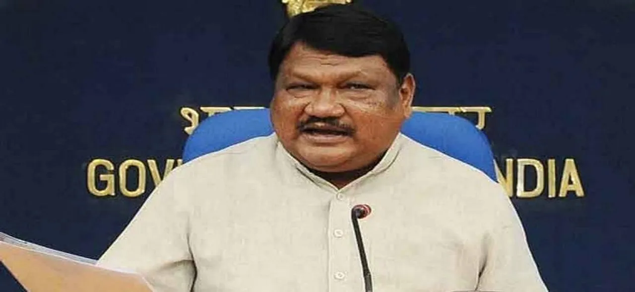 केंद्रीय मंत्री जुएल उरांव ने आदिवासियों को विजय माल्या की तरह स्मार्ट बनने को कहा, बाद में मांगी माफी
