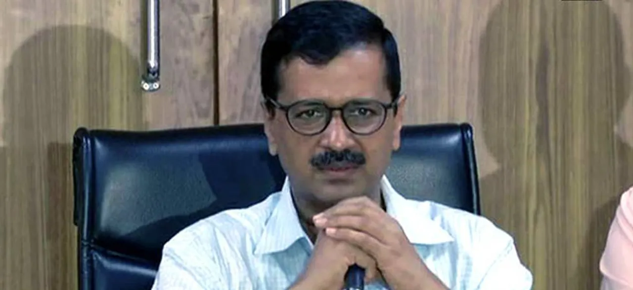 केजरीवाल का BJP पर तंज-कम से कम हिंदुओं के बच्चों की ही नौकरी लगवा दो