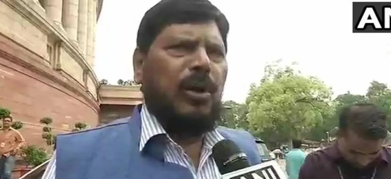 आरक्षण सीमा को 50% से बढ़ाकर 75% करने को लेकर संसद में बने कानून: रामदास अठावले