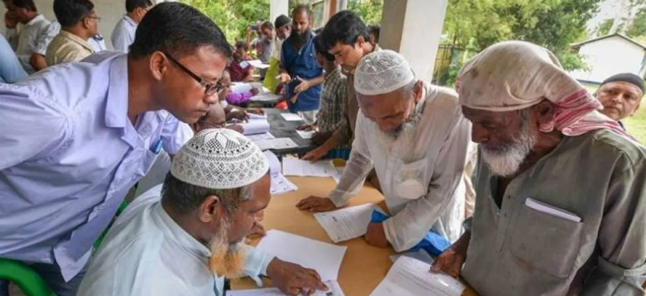 असम: NRC का ड्राफ्ट जारी होने के बाद 40 लाख लोगों का भविष्य अधर में