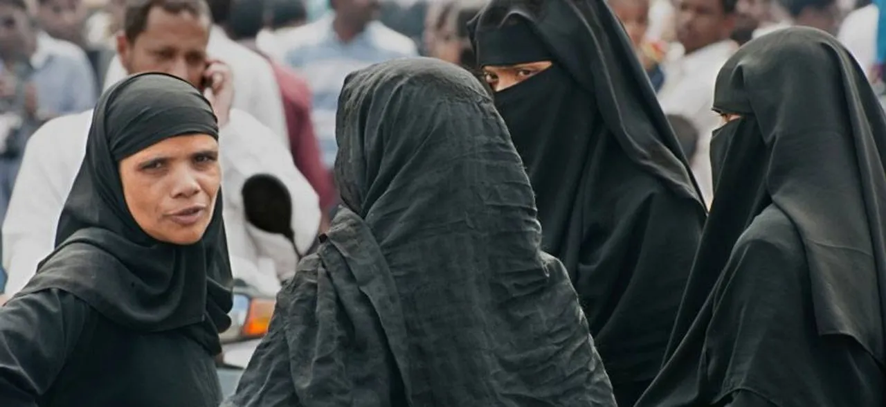 हैदराबाद: मुस्लिम महिला ने अपने शौहर पर लगाया तीन तलाक का आरोप, पति करता था ये गलत काम