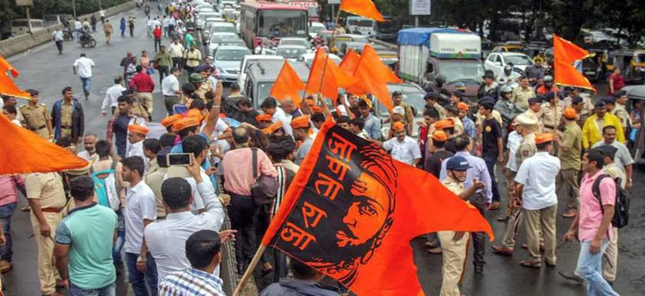 मराठा आरक्षण आंदोलन की आग हुई और तेज, महाराष्ट्र सरकार ने केंद्र से मांगी रिजर्व पुलिस बल की टुकड़ी