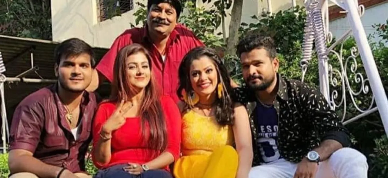भोजपुरी अभिनेता कल्लू, रितेश ने एक-दूसरे से कहा 'यारा तेरी यारी'