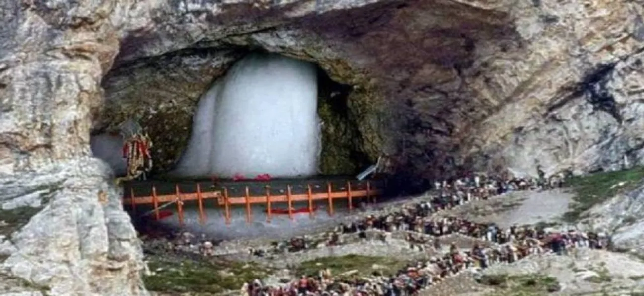 Amarnath Yatra 2019:  टूटा 4 साल का रिकॉर्ड, 16 दिनों में लगभग 2 लाख श्रद्धालुओं ने किए बाबा बर्फानी के दर्शन