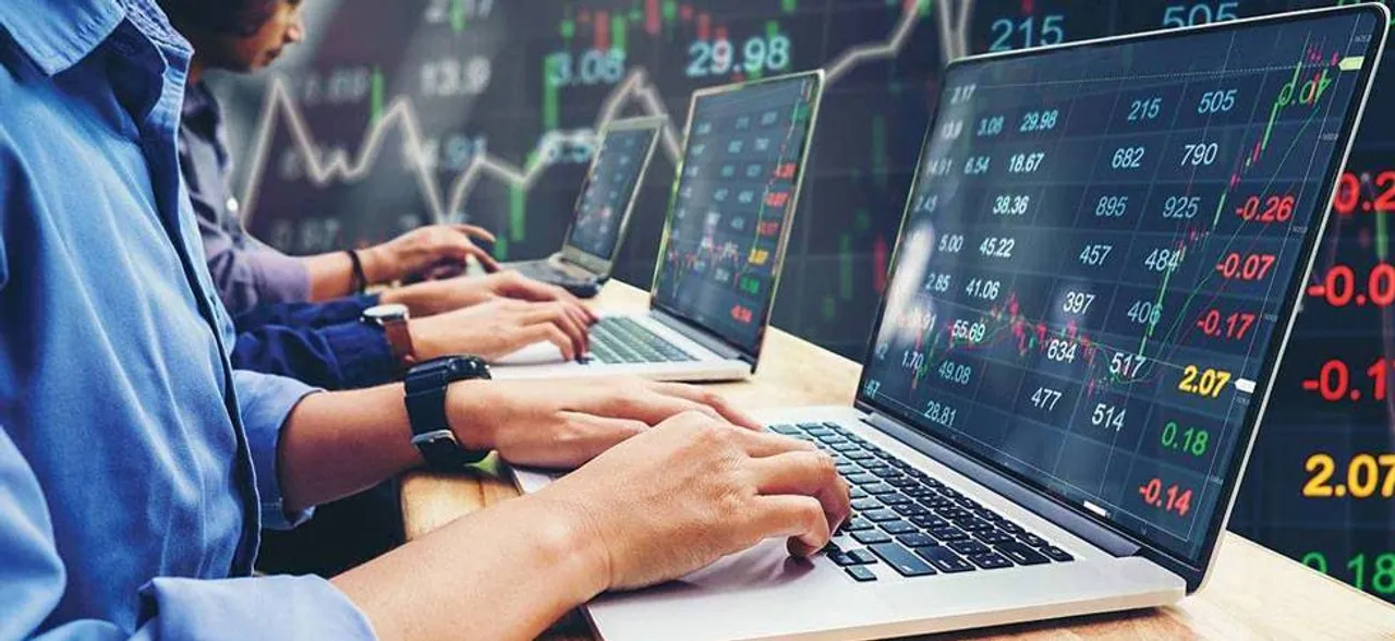 RIL में तेजी से बाजार में बहार, सेंसेक्स 37,888 और निफ्टी 11,450 के पार