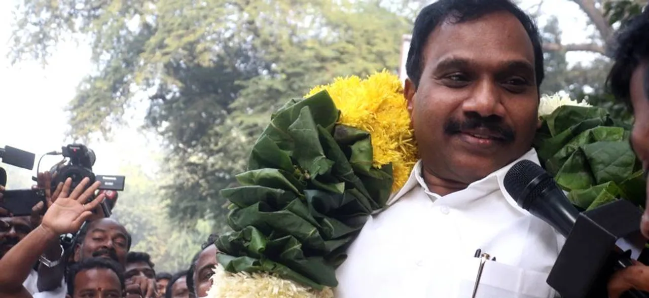 2जी स्पेक्ट्रम मामला: ए राजा और कनिमोझी को राहत, दिल्ली हाई कोर्ट ने जवाब देने के लिए दिया समय